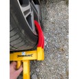 REGULOWANA BLOKADA NA KOŁO Z 2 KLUCZAMI ( 175 - 225 MM )